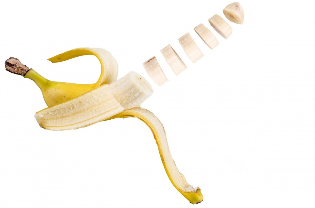 Peeled and sliced banana